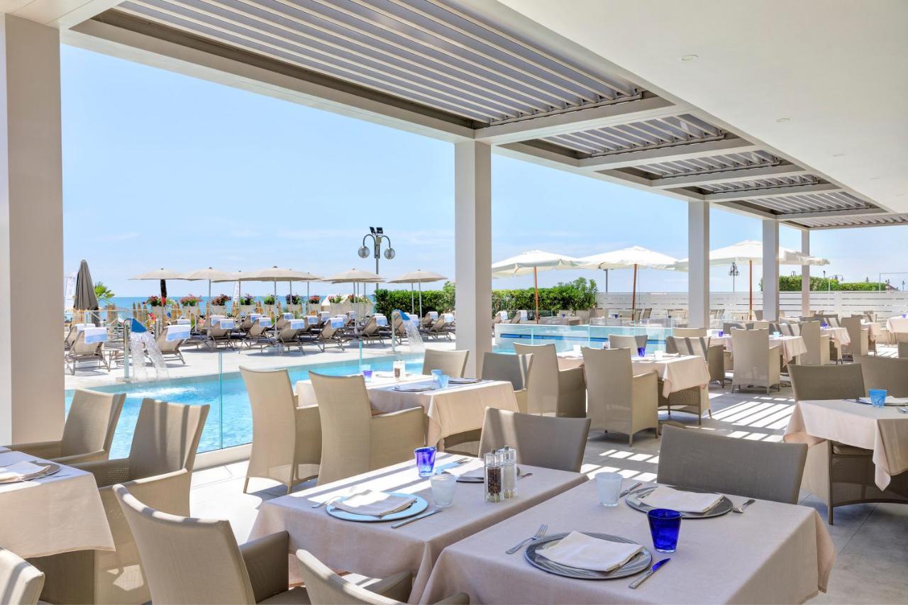 Hotel Cavalieri Palace & Suites Lido di Jesolo Eksteriør billede