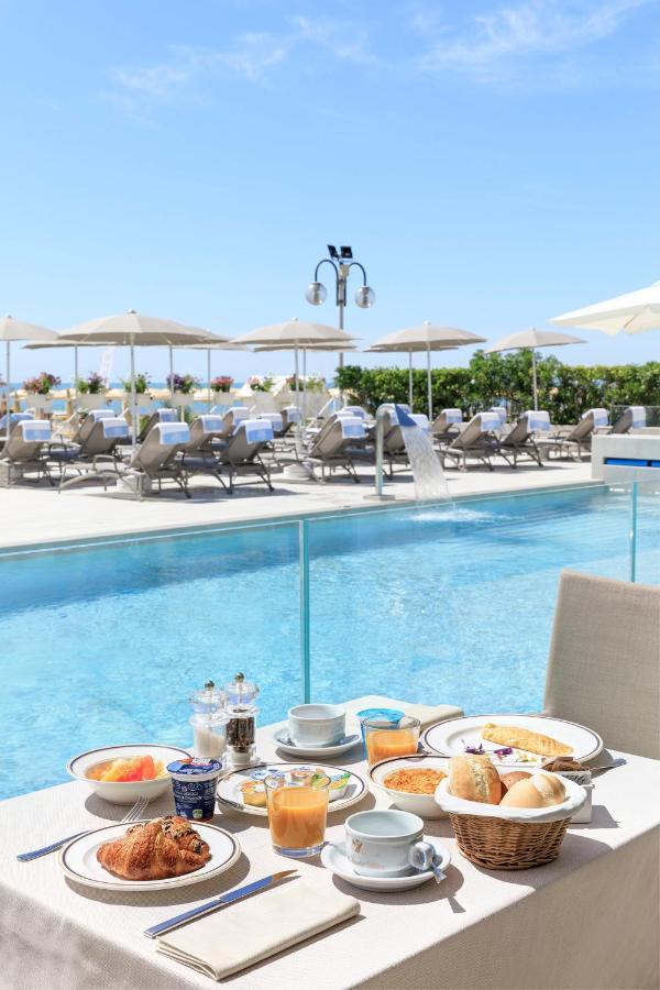 Hotel Cavalieri Palace & Suites Lido di Jesolo Eksteriør billede
