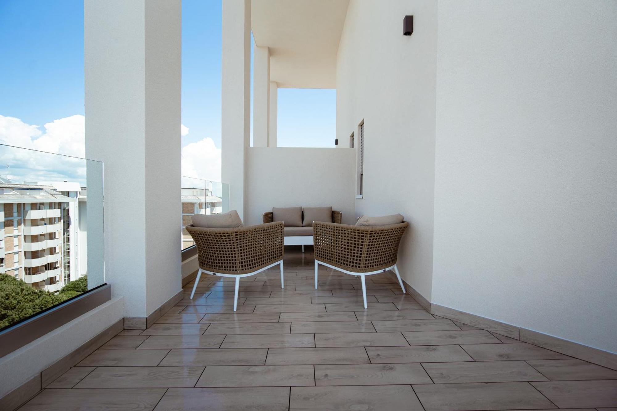 Hotel Cavalieri Palace & Suites Lido di Jesolo Eksteriør billede