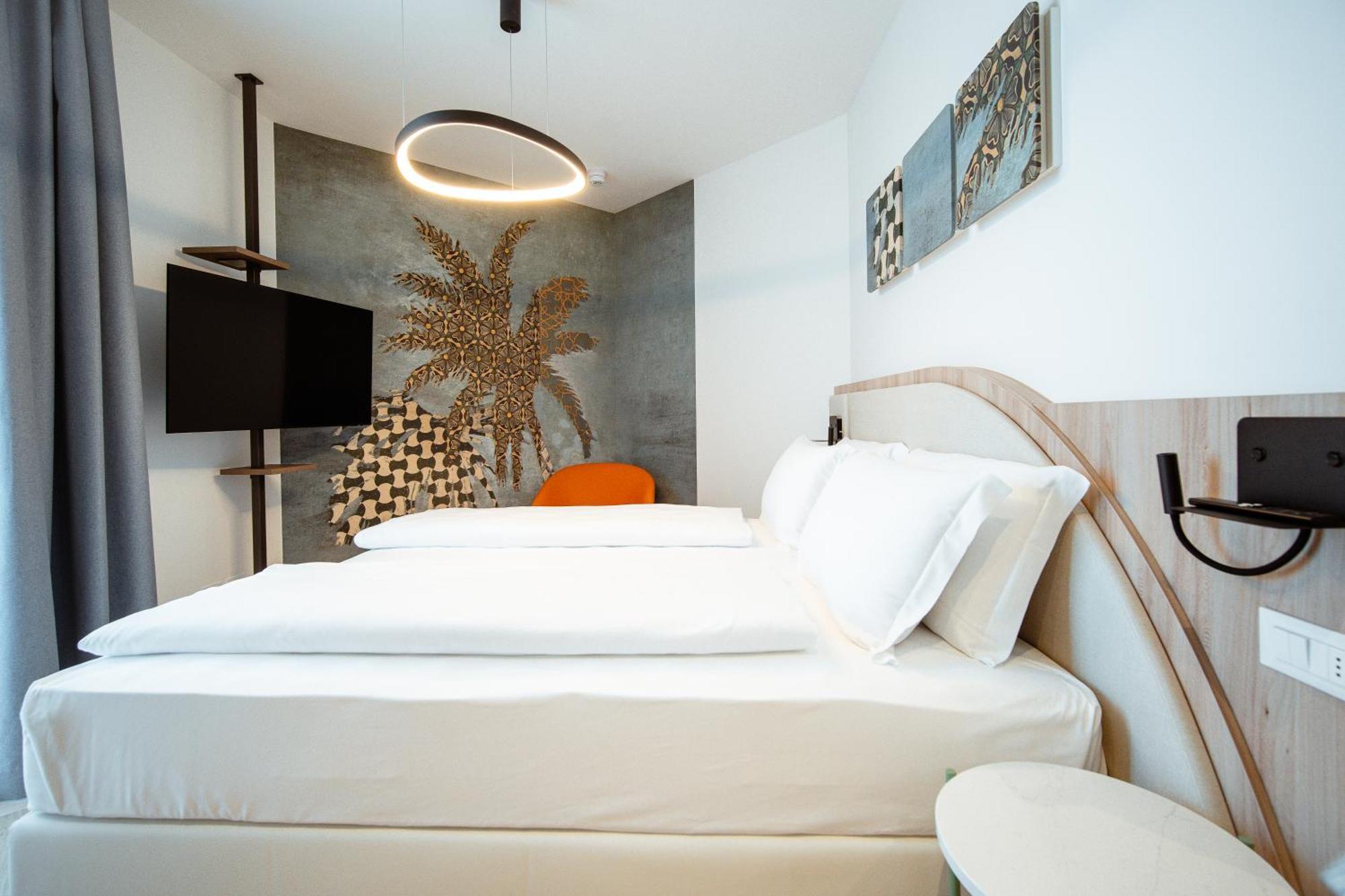 Hotel Cavalieri Palace & Suites Lido di Jesolo Eksteriør billede
